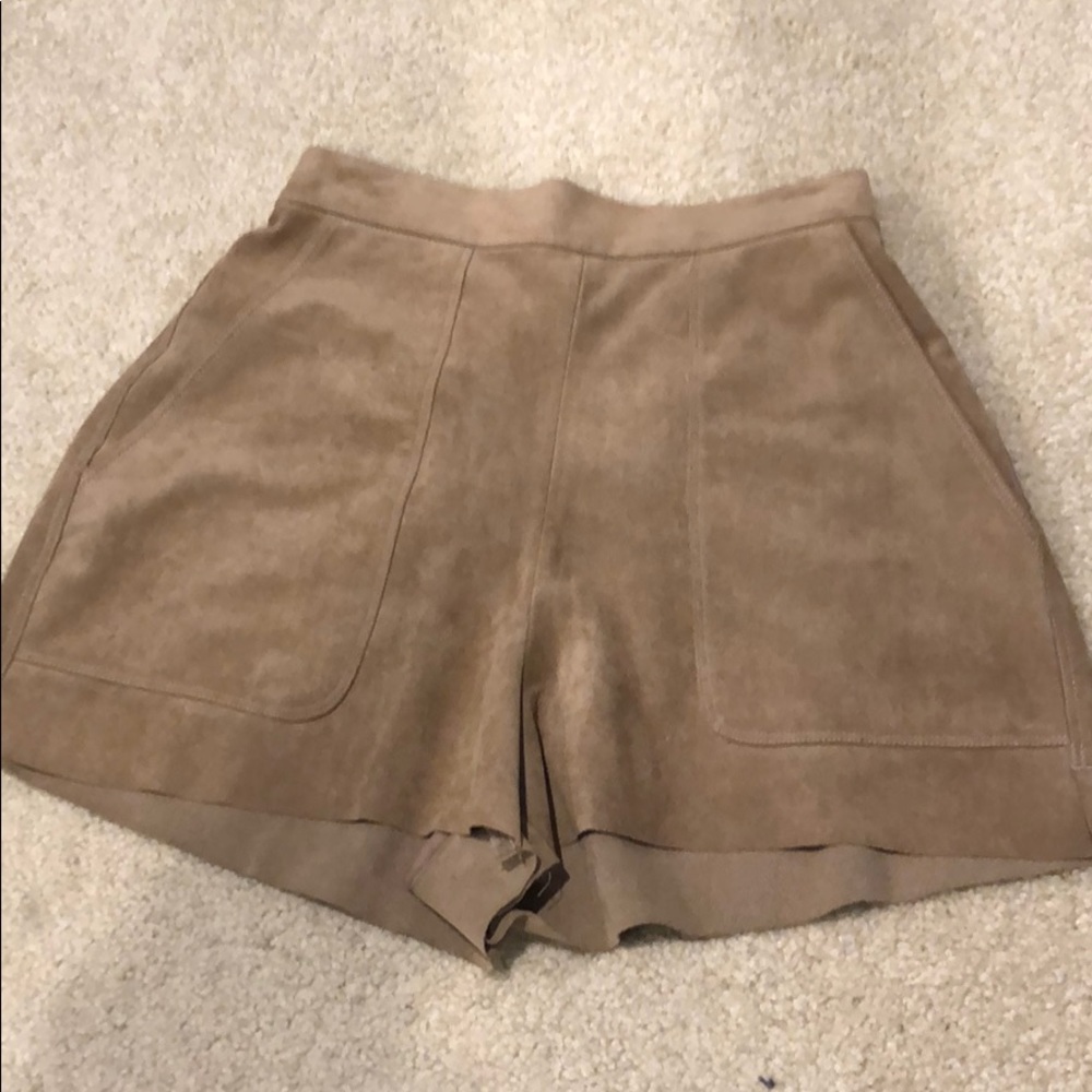 Wilfred suede shorts